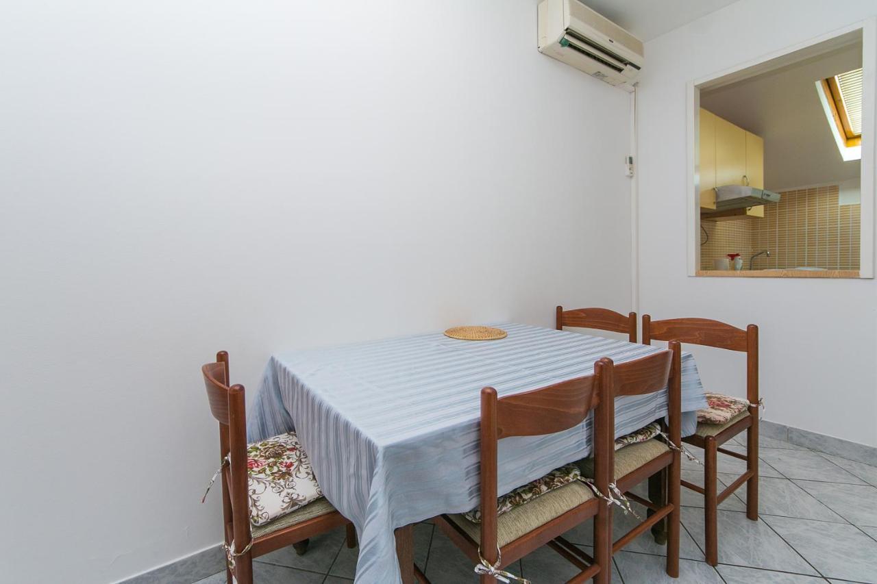 Apartments By The Sea Brist, Makarska - 15714 Podaca Eksteriør billede