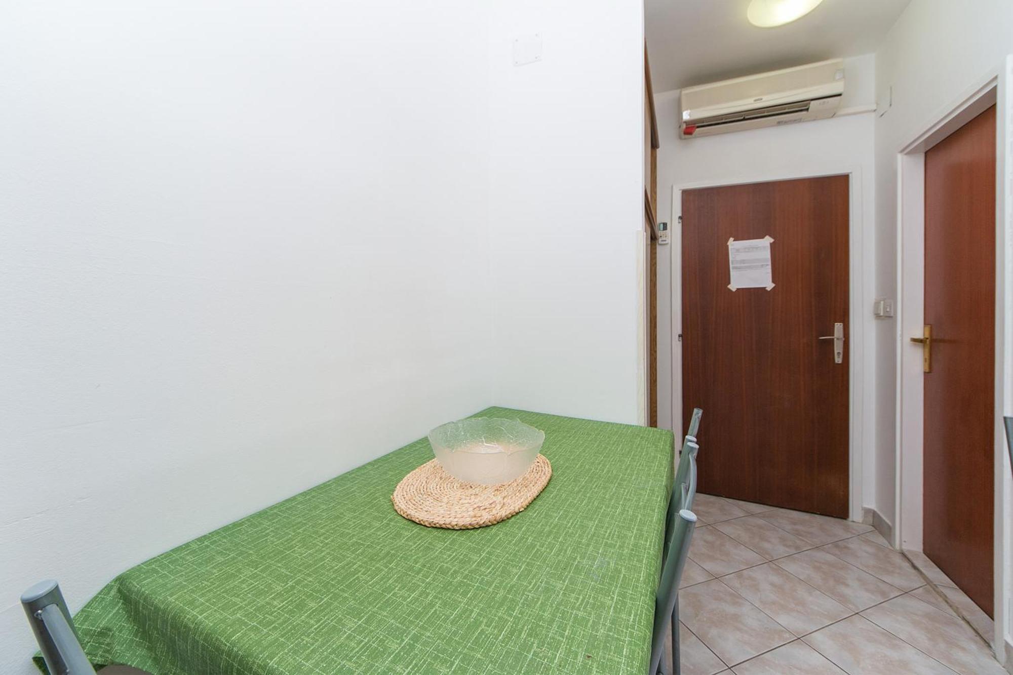 Apartments By The Sea Brist, Makarska - 15714 Podaca Værelse billede